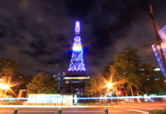 光のスピード感を見下ろす札幌テレビ塔