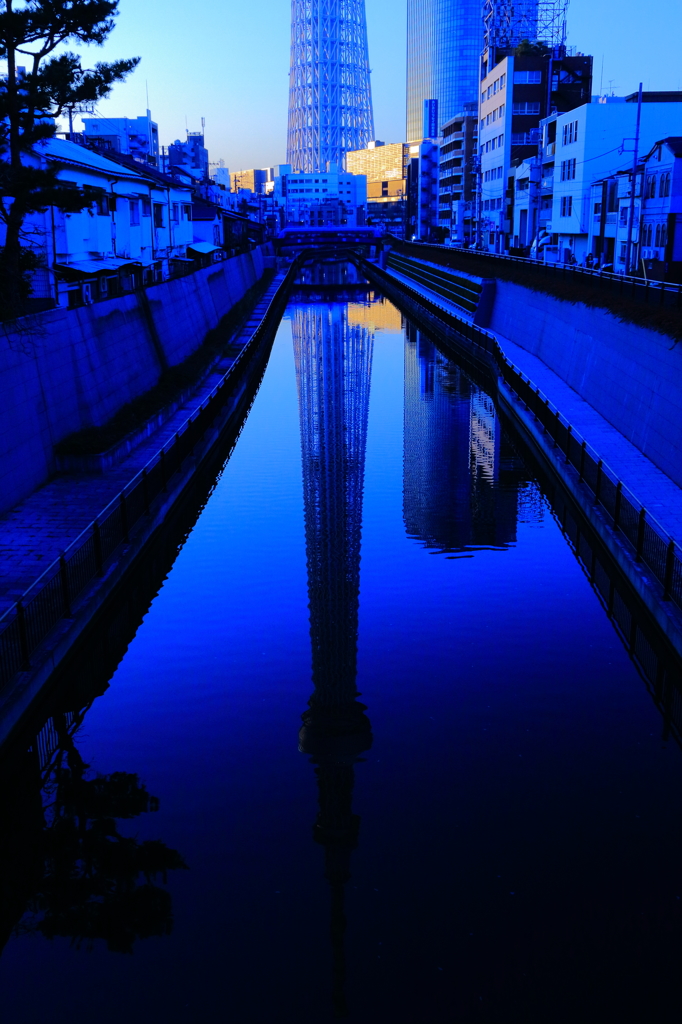 川が夜空だったら