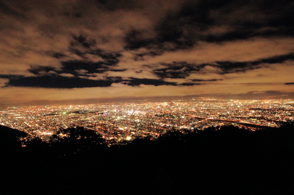 夜景のピント合わせが難しい