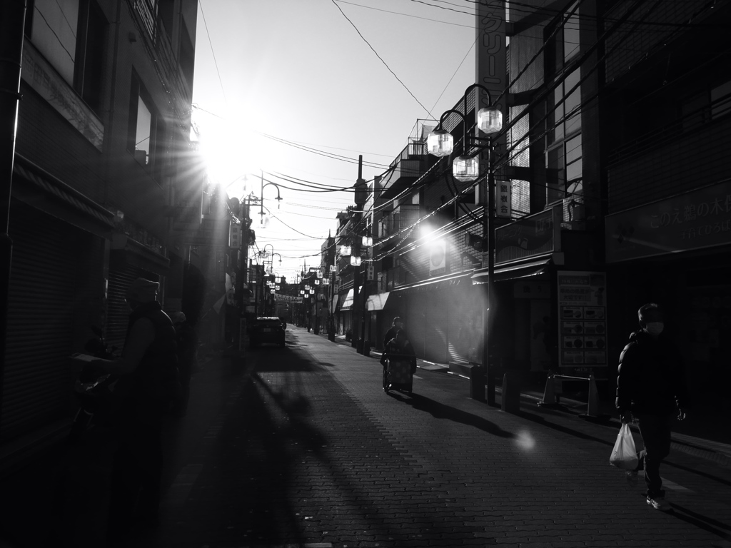 monochrome #64