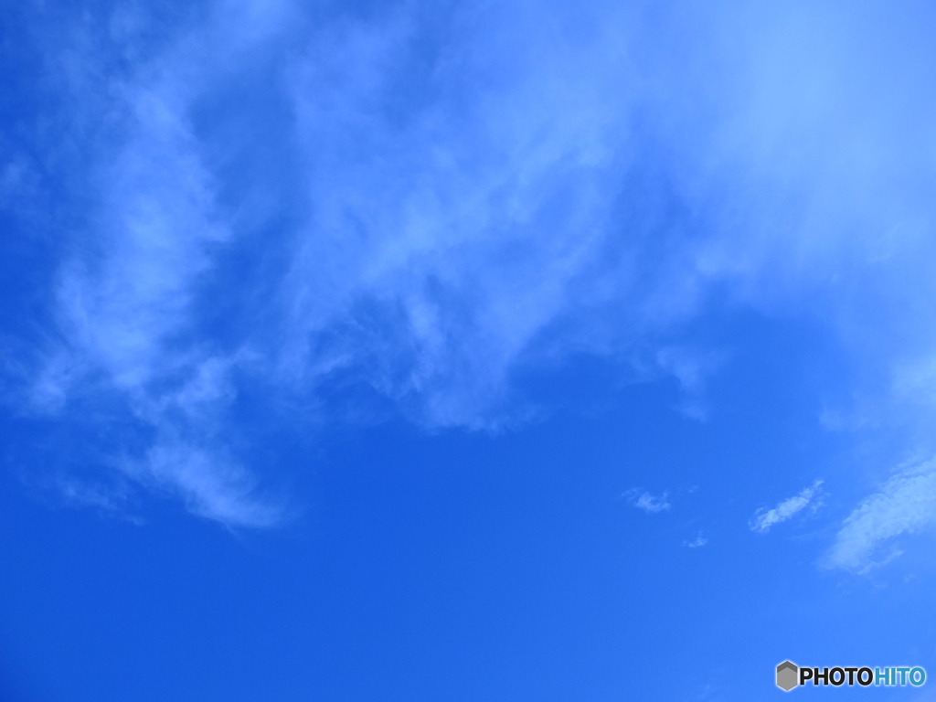 8/1　横浜の青空2。