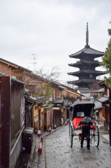 雨の京都にて