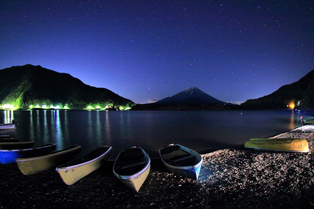 精進湖 ボート