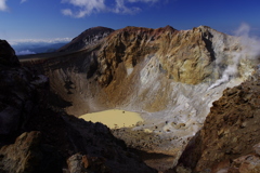 雌阿寒岳赤沼