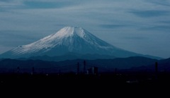 土手から富士山‼︎