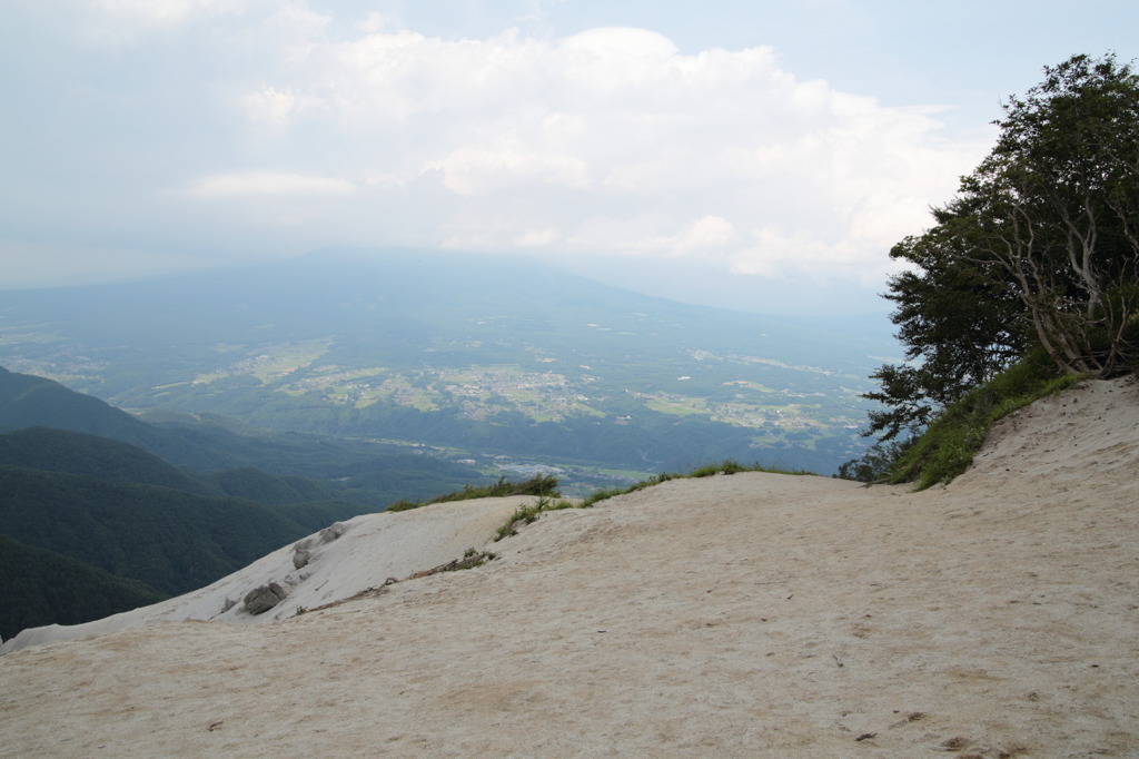 日向山山頂より
