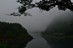 霧の湖