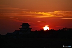城と日没 古を想う