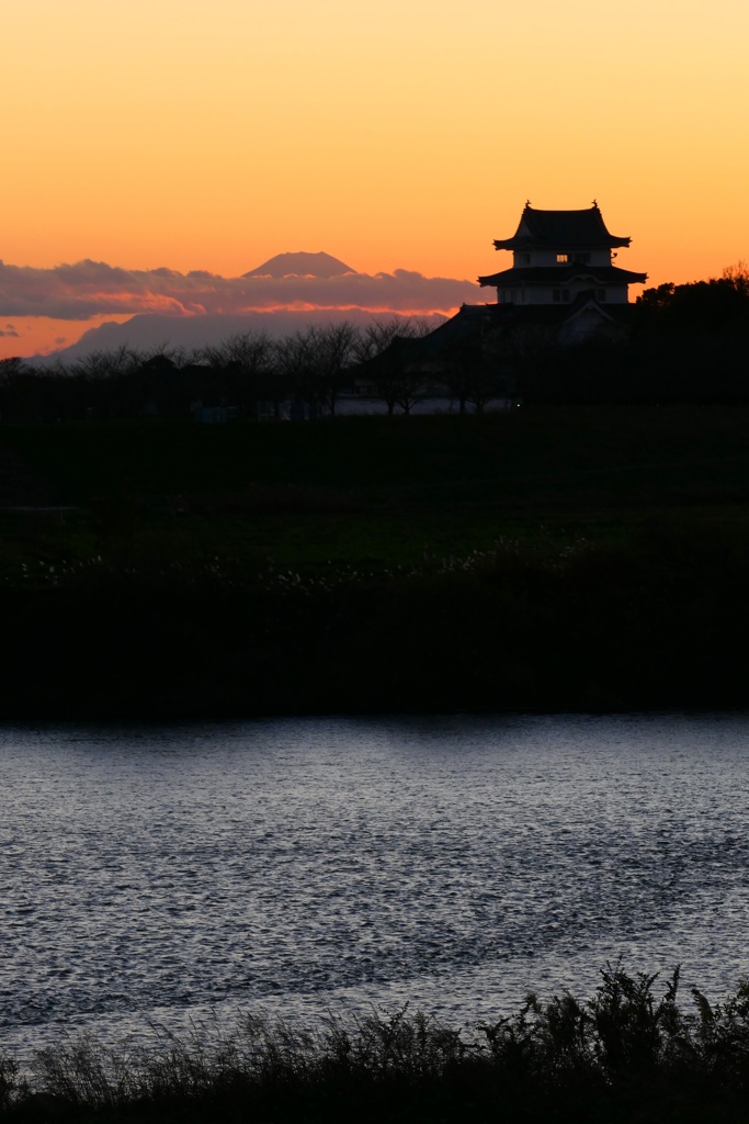 城と富士山