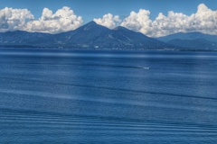 猪苗代湖と磐梯山