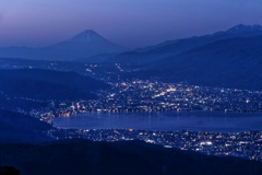諏訪湖と富士山