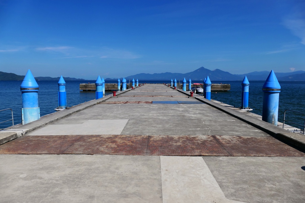 湖南港からの磐梯山