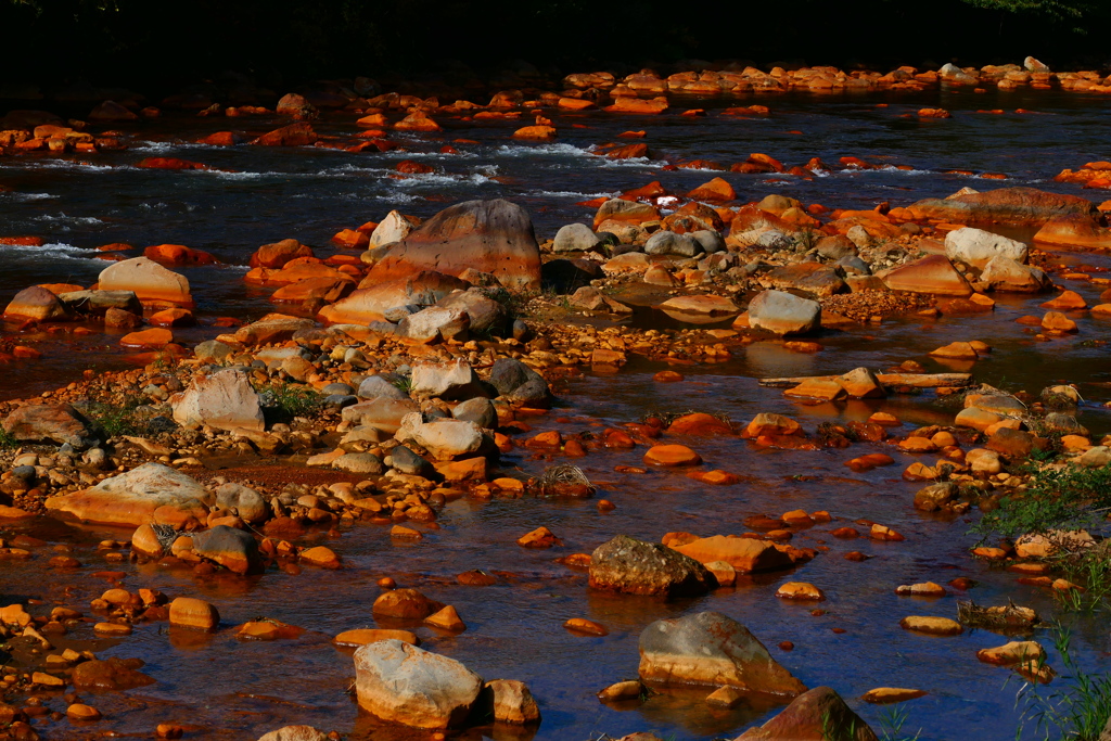 赤い川