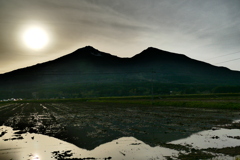 日没の磐梯山 三点