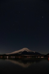 オリオン座と富士山