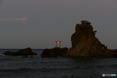 満月と鳥居と その３