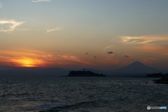 江の島と富士山