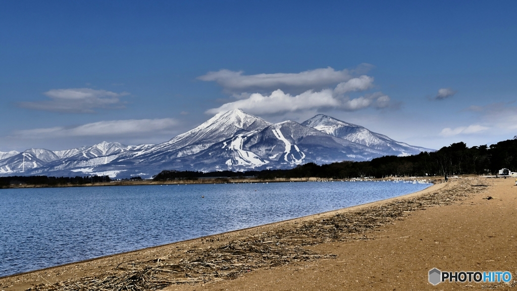 1200987@猪苗代湖と磐梯山