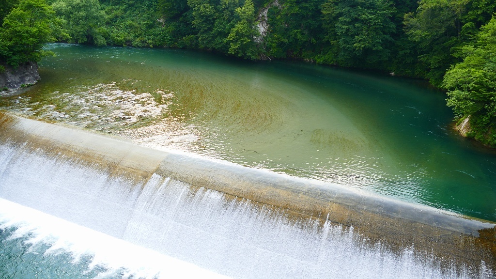 クリアグリーンリバー