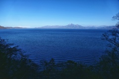 猪苗代湖と磐梯山２