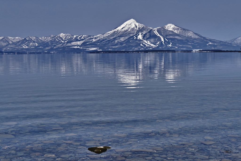 猪苗代湖と磐梯山