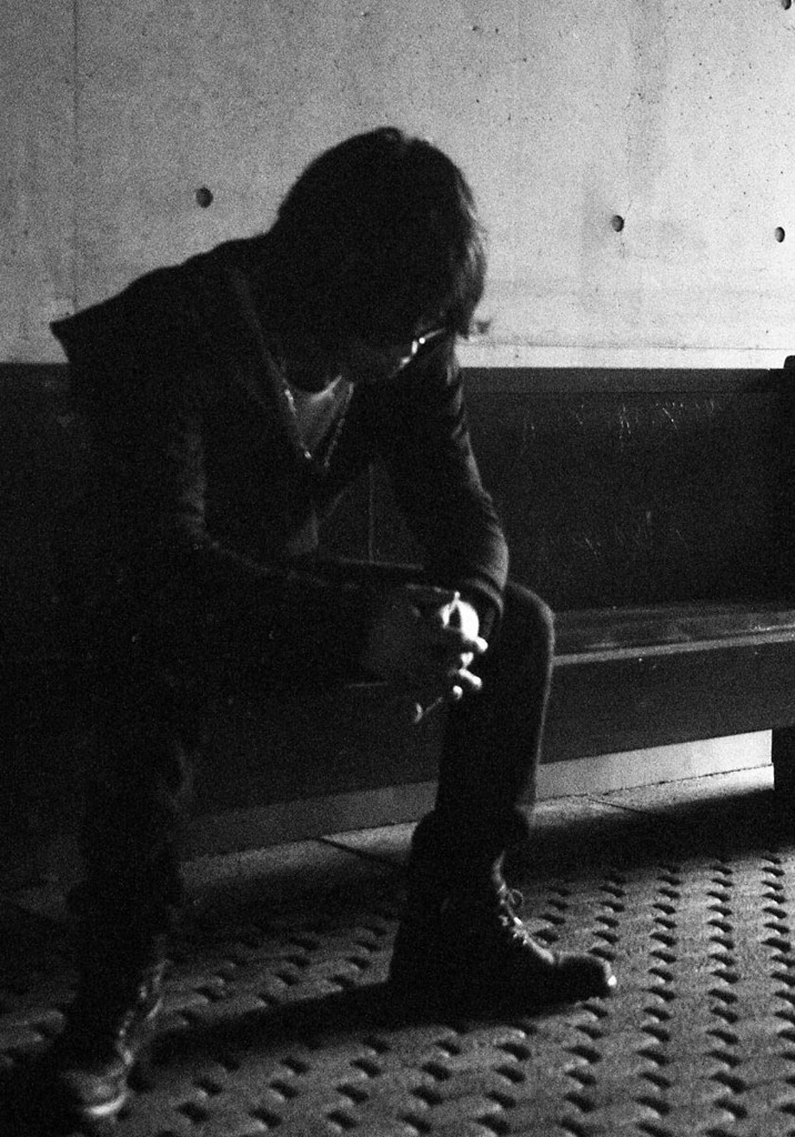 静寂と悔悟の狭間で