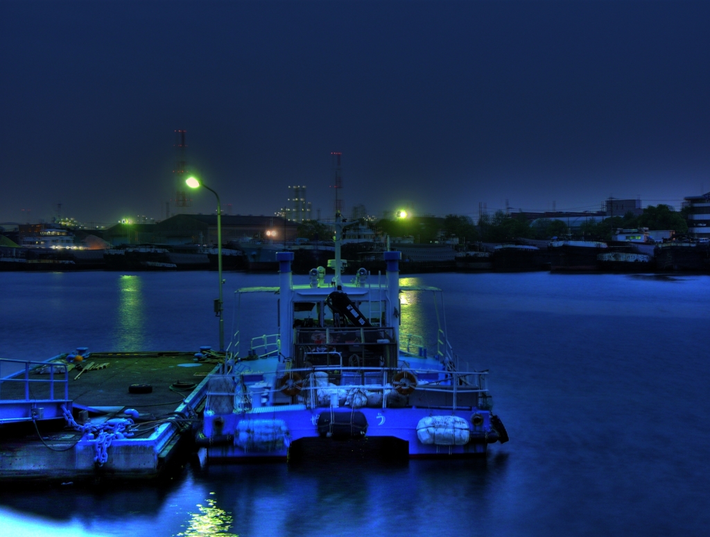 水島港の船