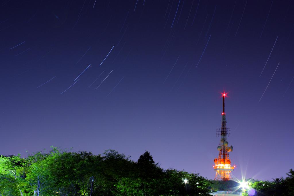 星とテレビ塔