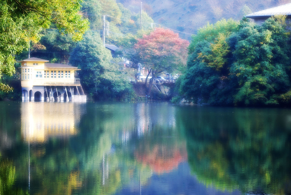 湖畔