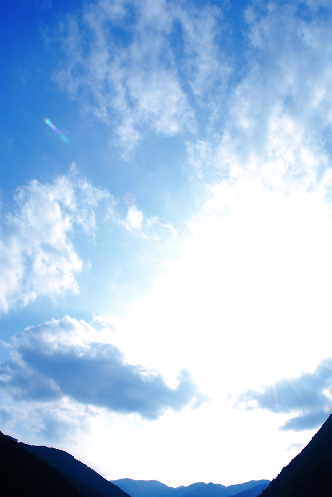 迫る空