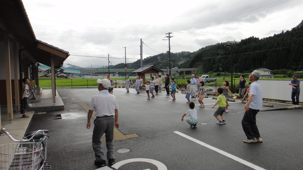 但馬国　小佐の郷　朝の体操