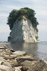 能登　見附島