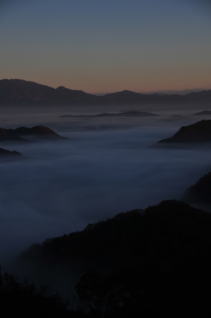 水墨画的朝景