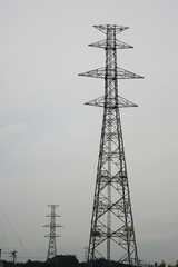 鉄塔 なにか足りない