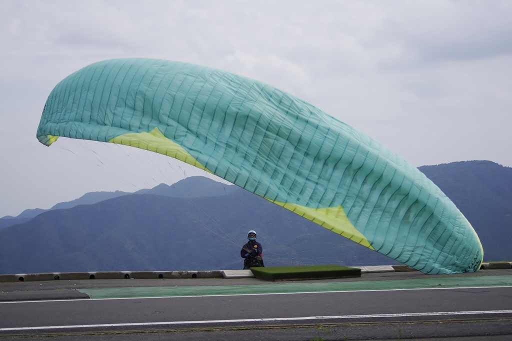 飛びます。飛びます。