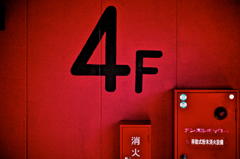 4F