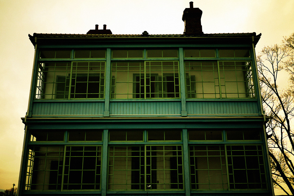 antique green V