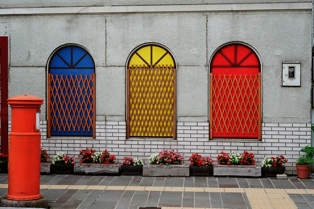 3 Windows