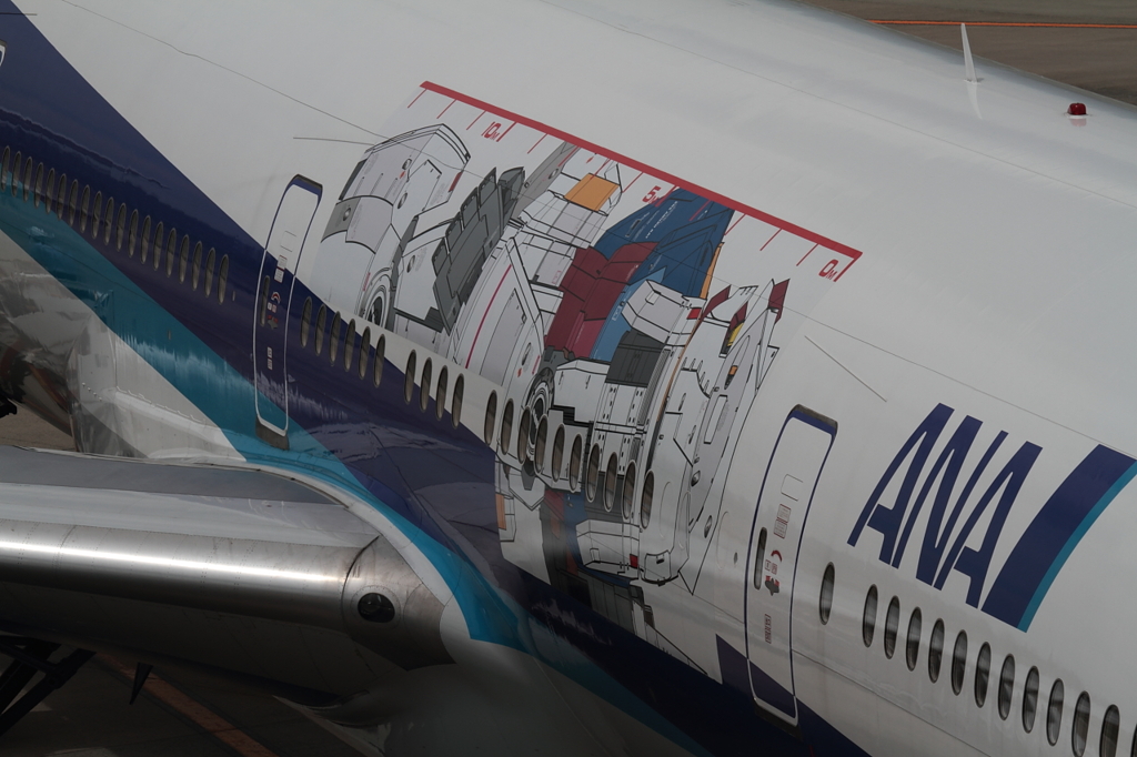 ANA GUNDAM  IMG_9060