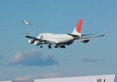 747-JAL 