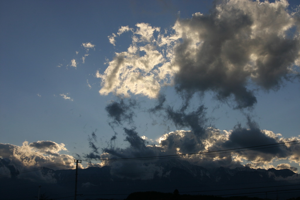 沸き立つ雲