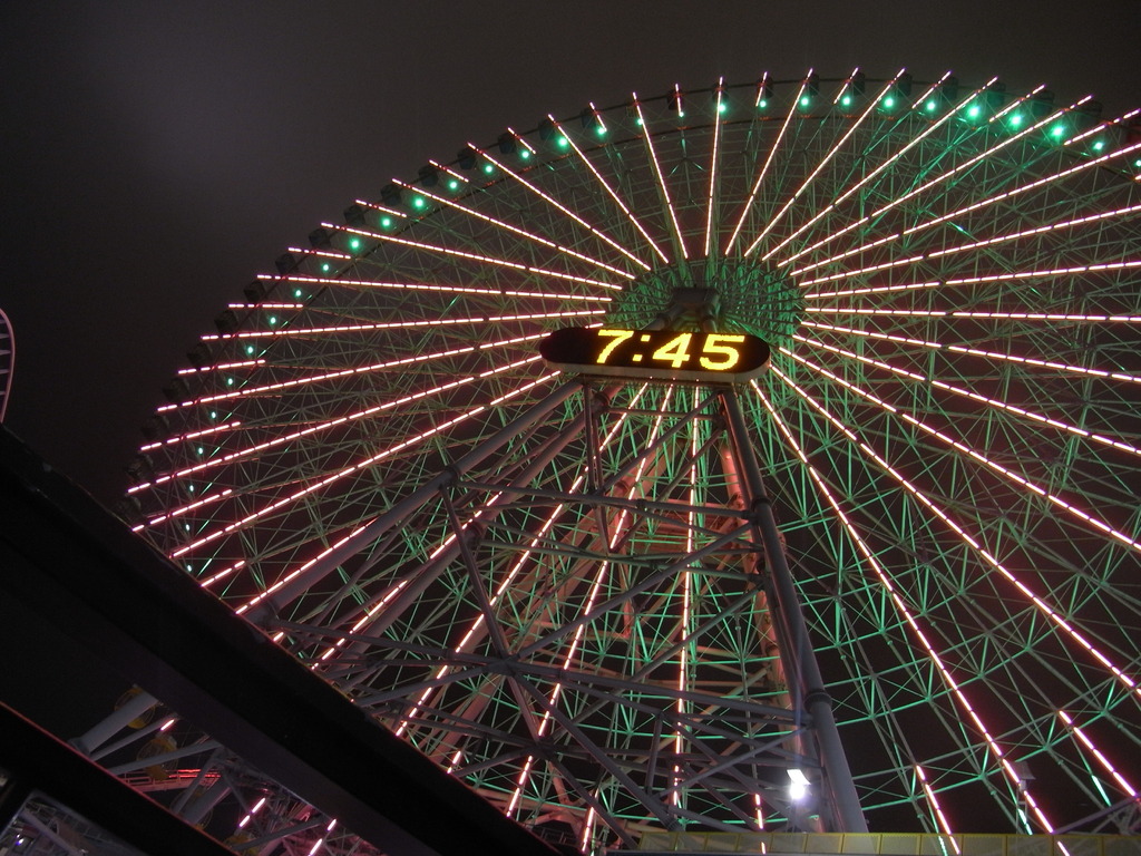 横浜の観覧車01
