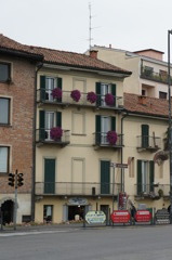 Pavia -アパート-