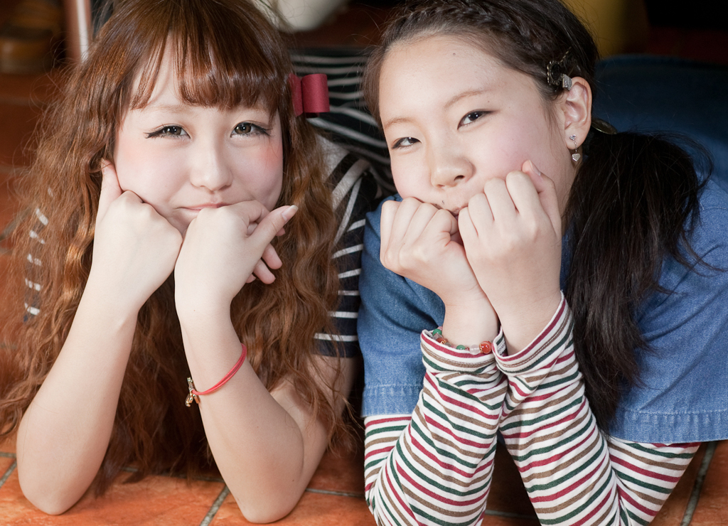 お　とも　だち