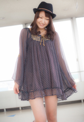奈々-7512