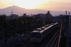 朝の花園◆始発電車