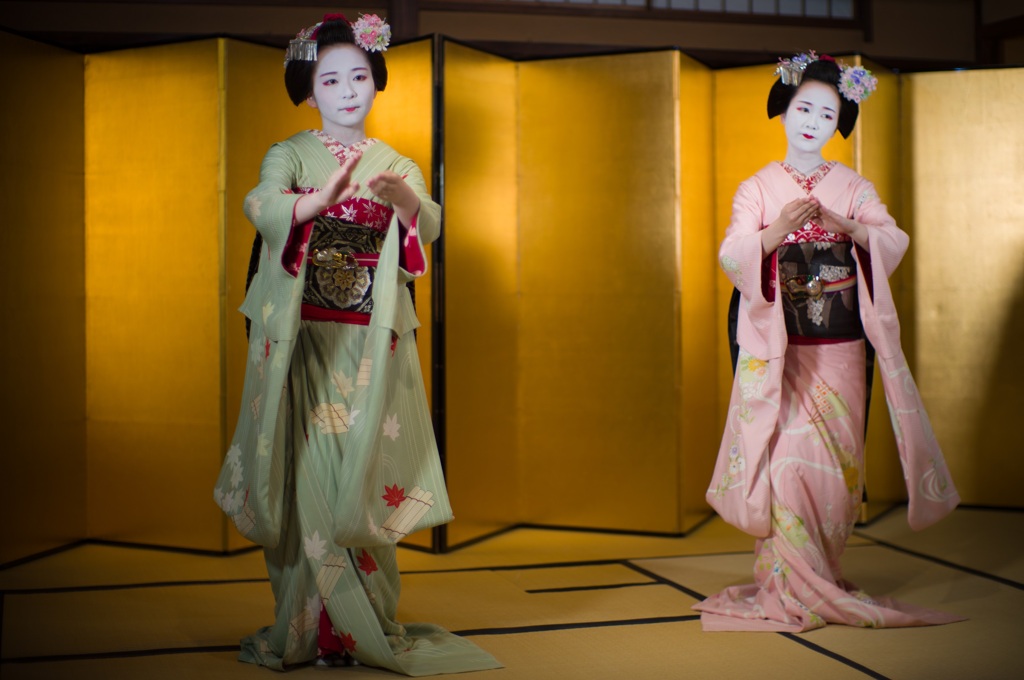 MAIKO