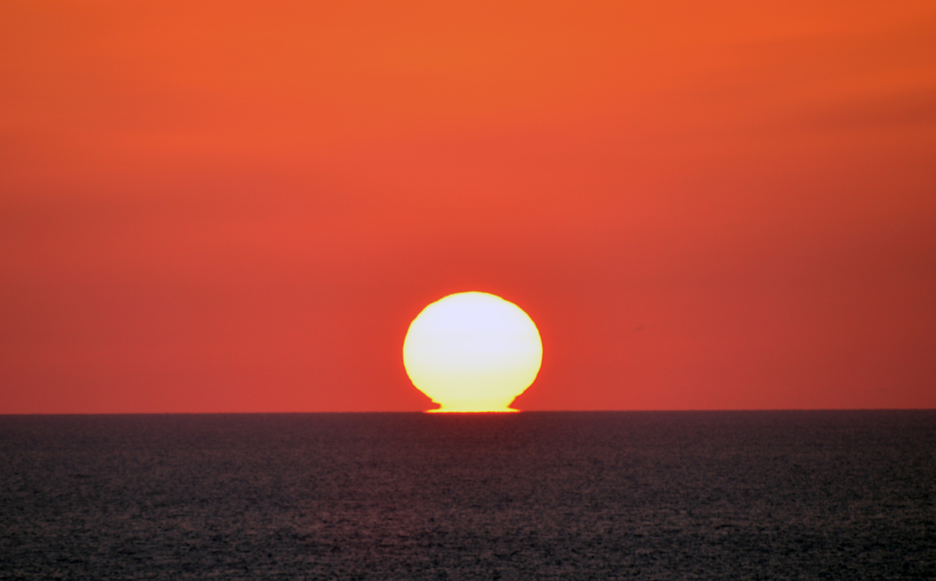 だるま夕日／恋人岬