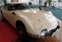 TOYOTA　2000GT