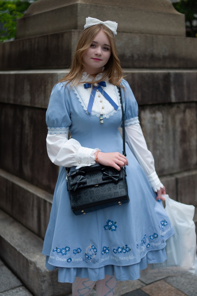 ALICE'S ADVENTURES IN WONDERLAND